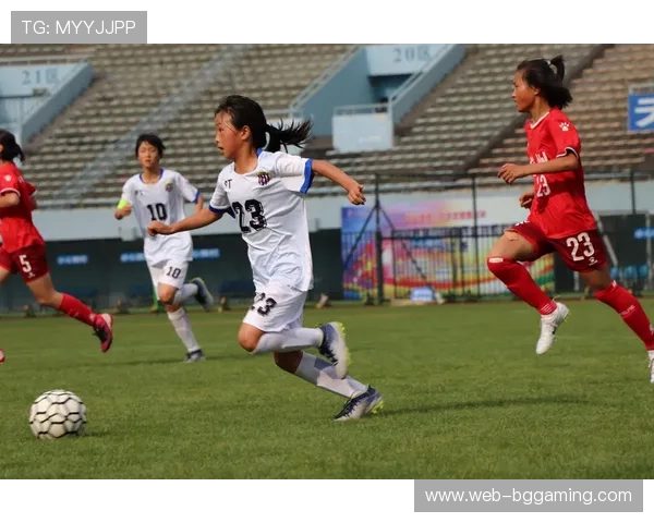 足球青训与地域荣誉感结合,无锡杯成青少年启蒙平台 足球青训与地域荣誉感结合,无锡杯成青少年启蒙平台